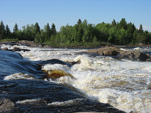 Ashuapmushuan River